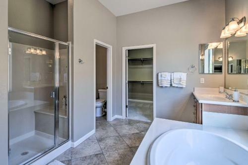 Phoenix Area Villa With Private Putting Green!