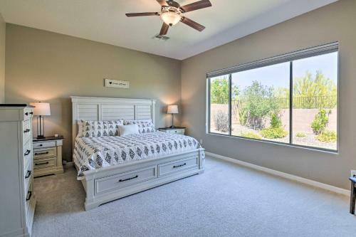Phoenix Area Villa With Private Putting Green!