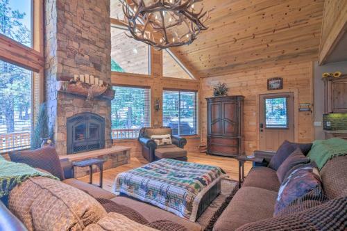 The Great Escape Cabin Fire Pit And Backyard