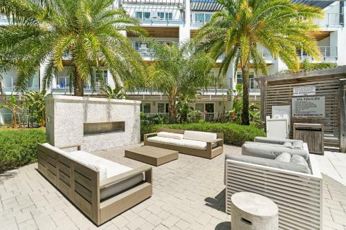 Paradise Palms - The Pointe 336