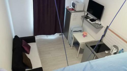 Nice Apart Backpackers S5