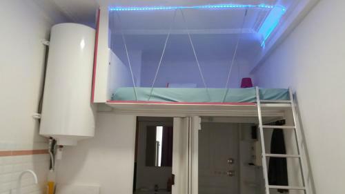 Nice Apart Backpackers S5