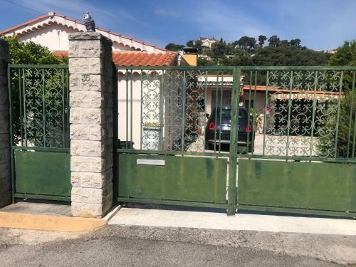 Apartamento Studio Cimiez Piscine Et Jardin