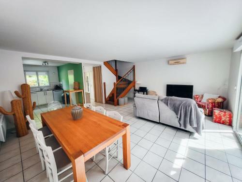 Charmante Maison Familiale Avec Jardin Cosy