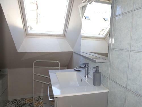 Comfortable Duplex Apartment Center Plouha