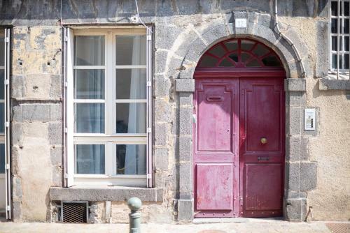 Apartamento L'h�llenid : Studio Confort Riom Centre