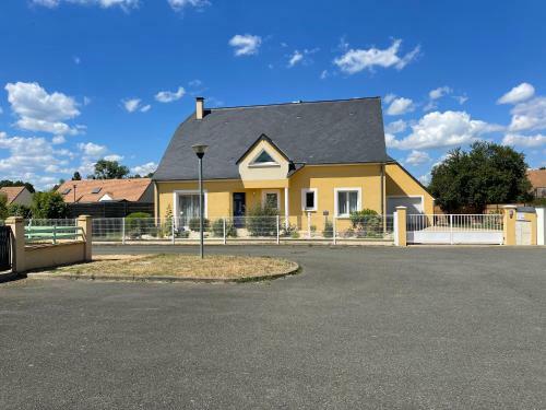 Maison 4 Chambres � 15 Min Du Circuit Des 24h Du Mans