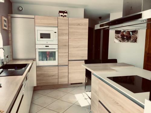 Maison 4 Chambres � 15 Min Du Circuit Des 24h Du Mans