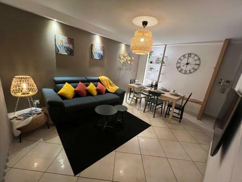 Apartamento T3 Duplex?metro? Parking? Entr�e Autonome?net Flix