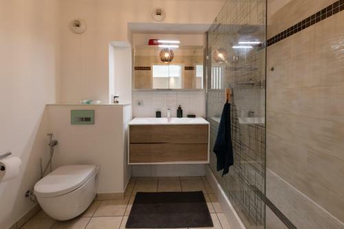 Apartamento T3 Duplex?metro? Parking? Entr�e Autonome?net Flix