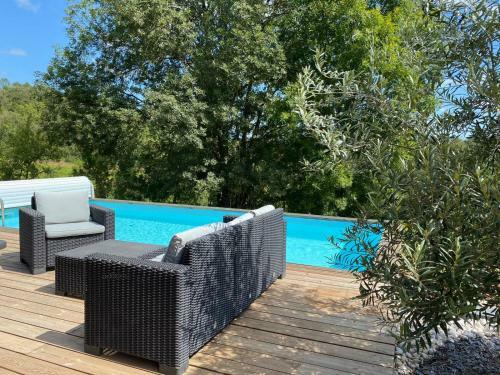 La Manou, Chalet Piscine Privee