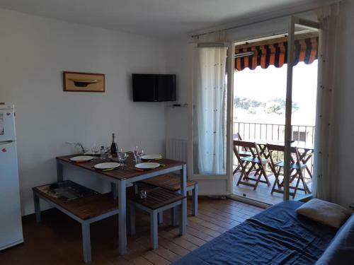 Apartamento T3 Vue Mer Calme � La Madrague