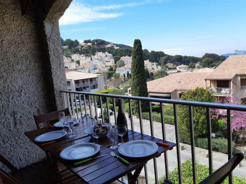 Apartamento T3 Vue Mer Calme � La Madrague