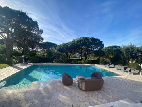 Villa Climatis�e Avec Grande Piscine