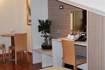 Halanus Hotel And Resort