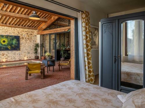 Lovely Apartment In Saint-nazaire-d'aude With Pool