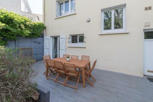 Maison Familiale Avec Jardin, Centre De St Nazaire