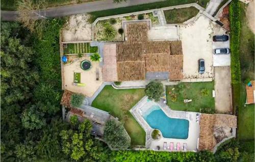 Amazing Home In Saint-paulet-de-caisso With 4 Bedrooms