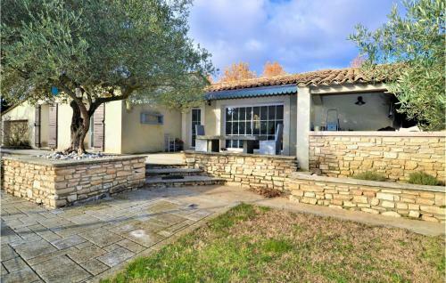Amazing Home In Saint-paulet-de-caisso With 4 Bedrooms