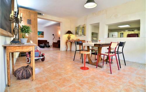 Awesome Home In Saint-quentin-la-poter With 3 Bedrooms