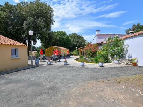 Quaint Holiday Home In Saint-savinien With Private Terrace