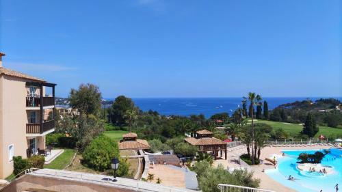 Apartamento Grand Studiot2 � Pierre Et Vacances Cap Est�rel