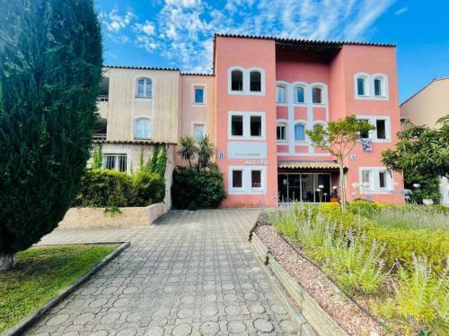 Apartamento Little Valescure Yourhosthelper