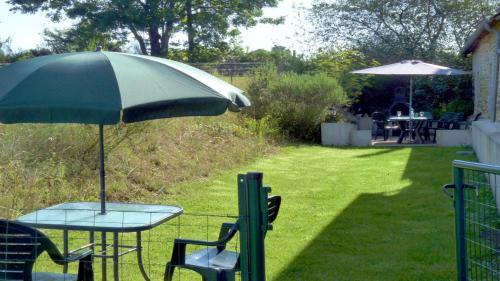Spacious And Comfortable Fully Restored Farmhouse