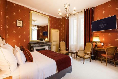 Hotel Le Petit Manoir
