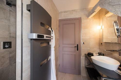 Hotel Le Petit Manoir