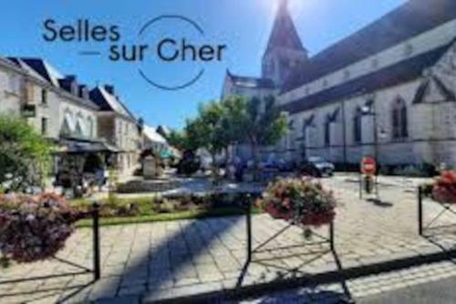 Maison De Ville Proche Beauval Avec Parking