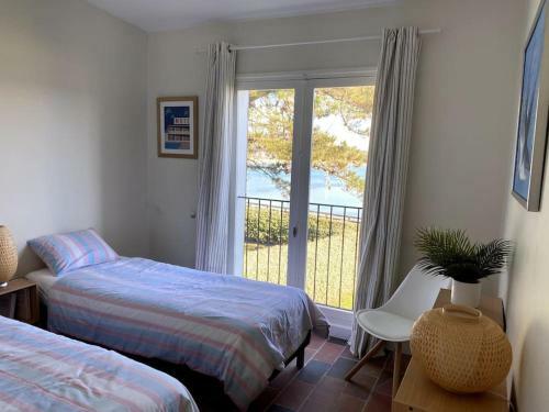 Villa Chaleureuse Avec Vue Imprenable Sur Le Lac.