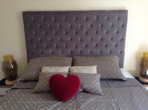 Apartamento Hidden Gem Ancr� Au C?ur De S�te & Vue Sur Mont St Clair
