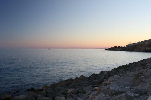 Apartamento Hidden Gem Ancr� Au C?ur De S�te & Vue Sur Mont St Clair