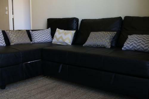 Apartamento Hidden Gem Ancr� Au C?ur De S�te & Vue Sur Mont St Clair
