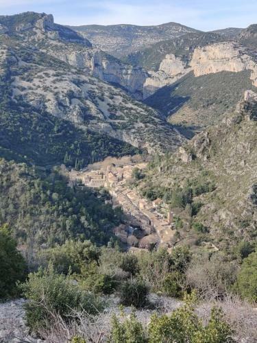 Apartamento Hidden Gem Ancr� Au C?ur De S�te & Vue Sur Mont St Clair