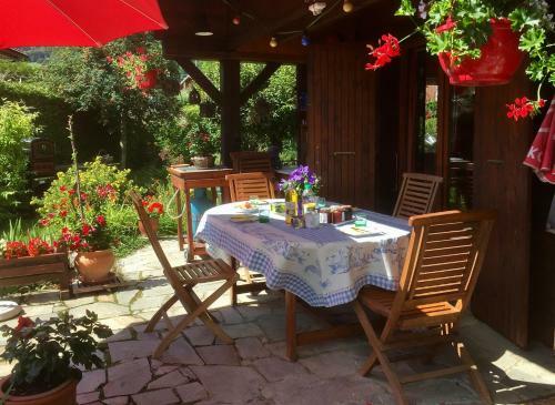 Bed & Breakfast Chalet Les Chouettes