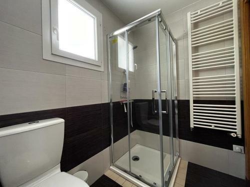 Villa Urrugne, 3 Bedrooms, 6 Persons - Fr-1-239-770