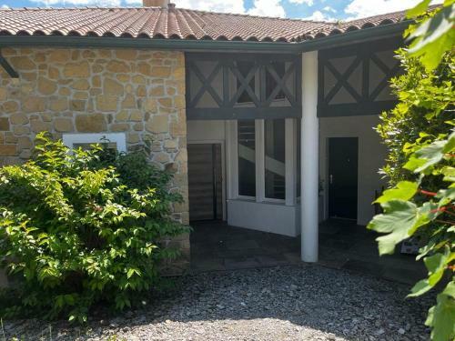 Villa Urrugne, 6 Bedrooms, 12 Persons - Fr-1-239-766