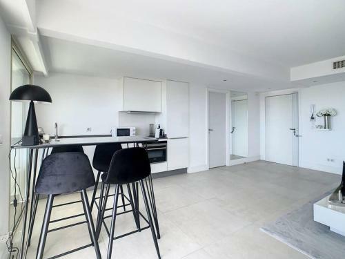 Apartamento Sea View - Splendid Renovated 2 Rooms - Golfe Juan