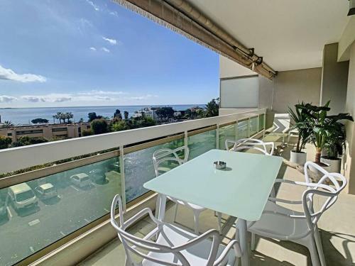 Apartamento Sea View - Splendid Renovated 2 Rooms - Golfe Juan