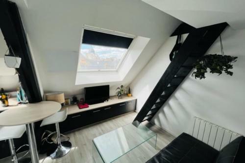 Apartamento Charming 16 M Ideal For Couple - Downtown