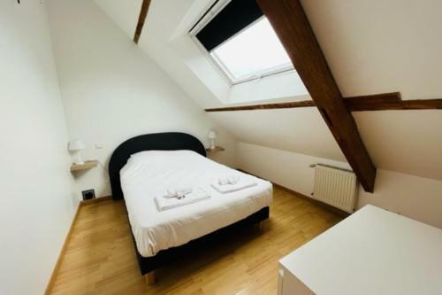 Nice 130m With Terrace - Garden In Vannes
