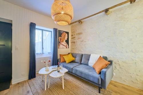 Apartamento Duplex Standing 7min?fontainebleau-insead?45min?paris
