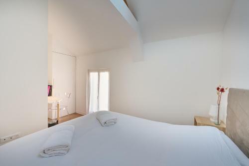 Apartamento Duplex Standing 7min?fontainebleau-insead?45min?paris