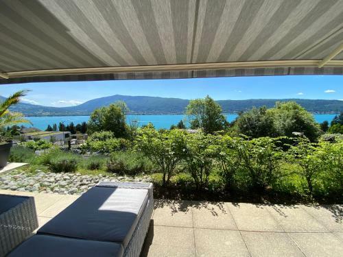 Apartamento Lake & Mountain View - Piscine, Parking, Terrasse