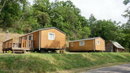 Camping Les Rives Du Lac De Vinca