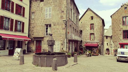 Du Cote De Chez Wan