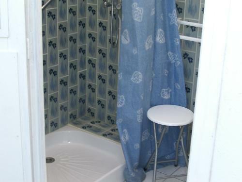 Jolie Petite Maison � 400 M�tres De La Mer.