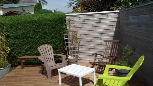 Jolie Petite Maison � 400 M�tres De La Mer.